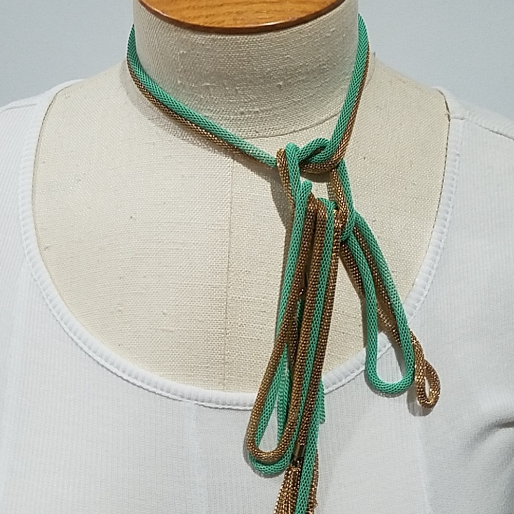 Lariat Mesh Statement necklace